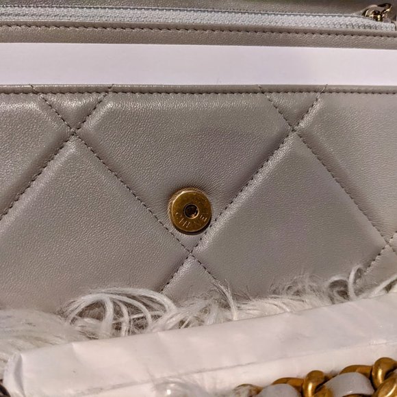 Brand New Chanel 19 WOC Grey Wallet on Chain - Picture 6 of 9